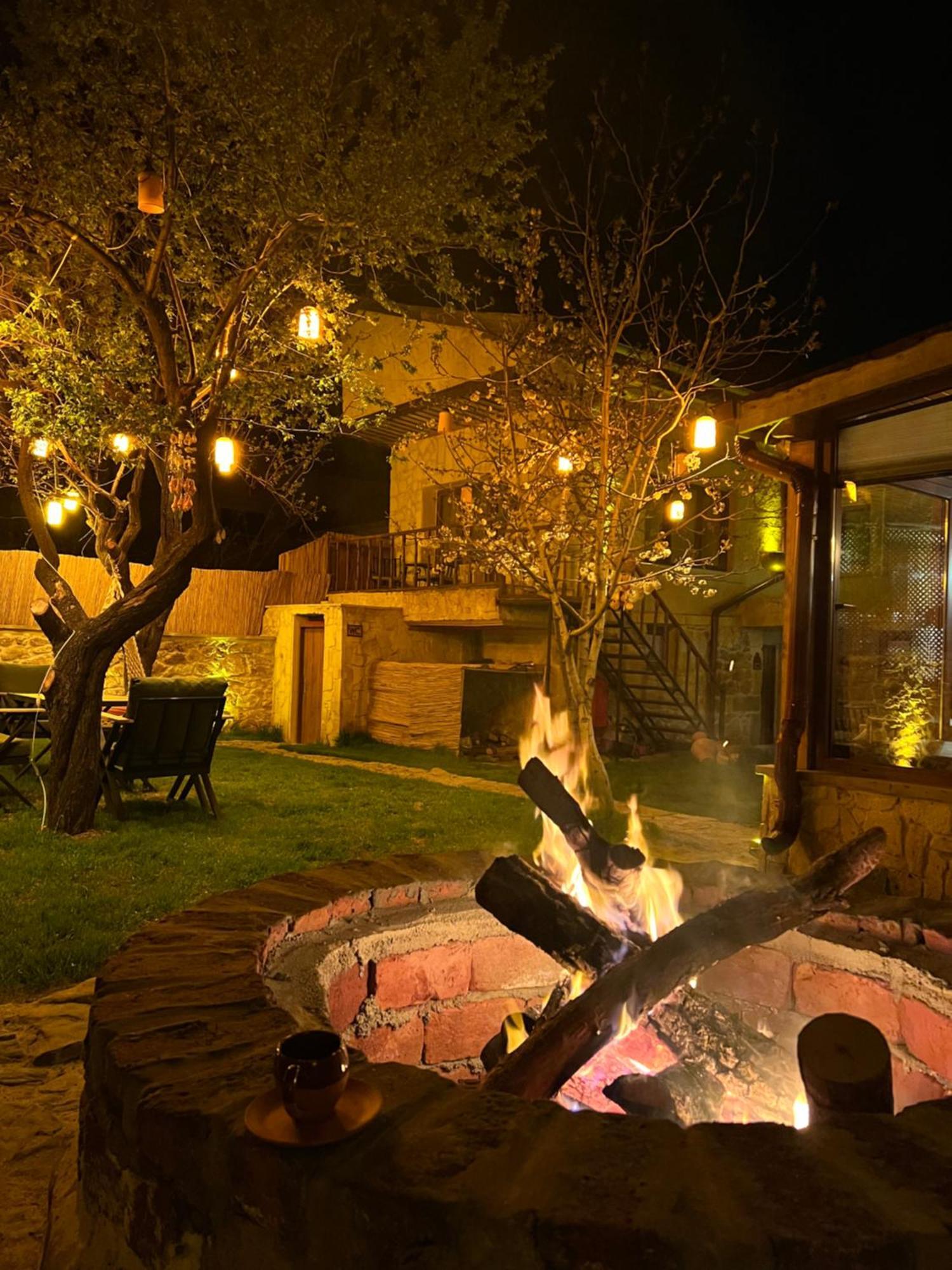 Casa Di Cappadocia Hotel Üchisar Bagian luar foto